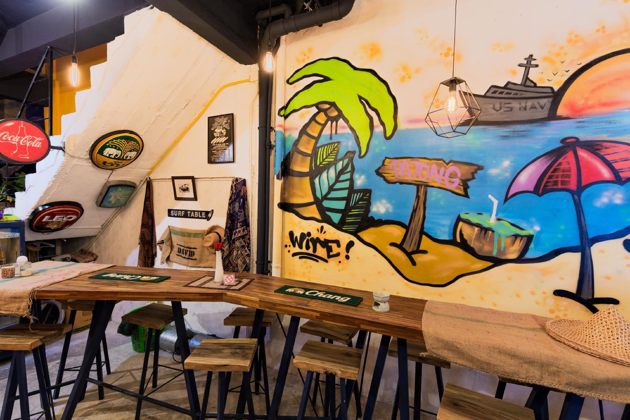 Wire Hostel Patong Ngoại thất bức ảnh