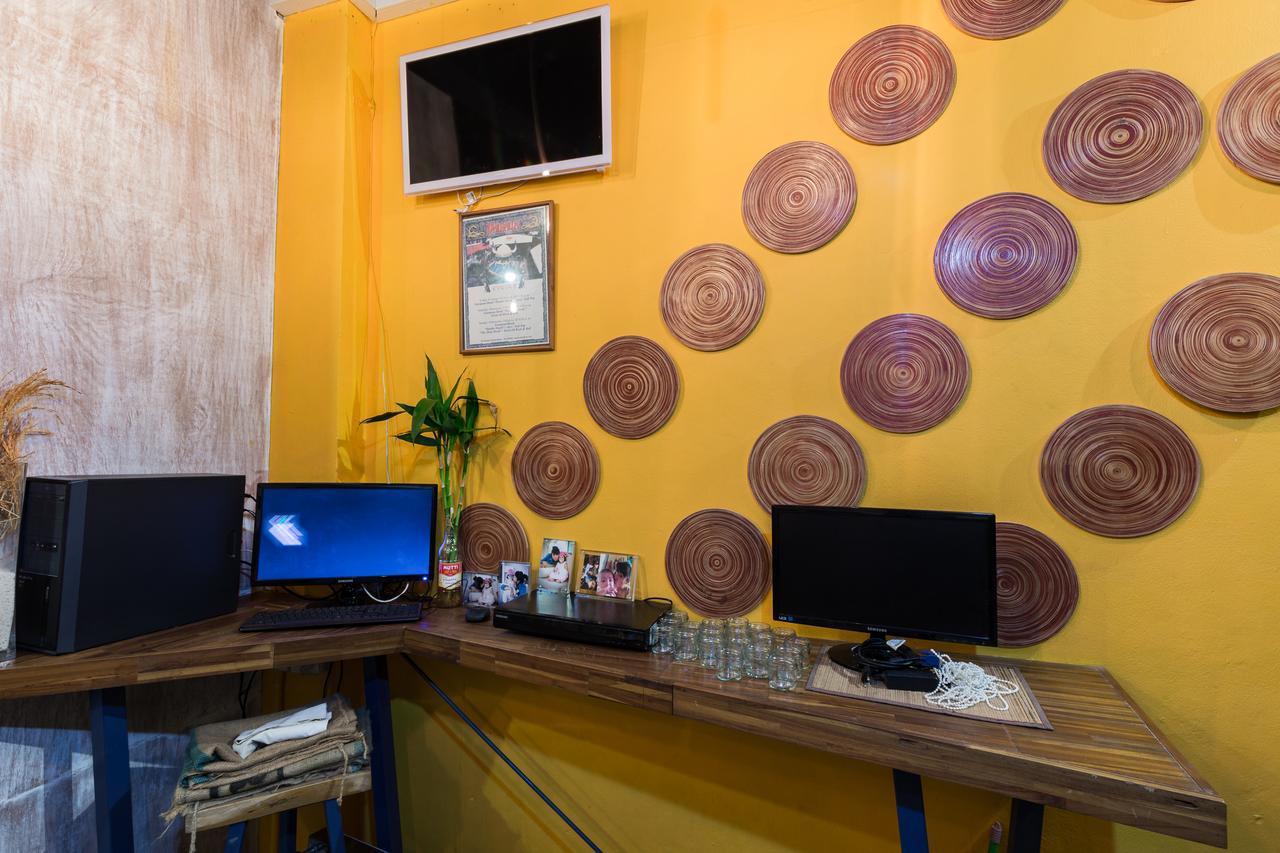 Wire Hostel Patong Ngoại thất bức ảnh